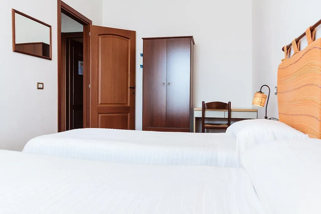 La Mezzanella Guesthouse Porto Torres